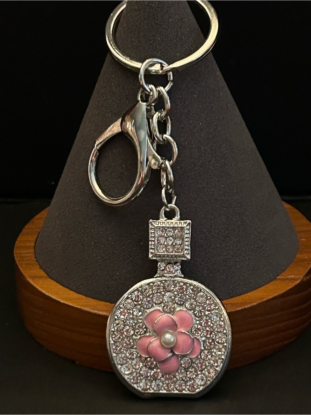 Colorful Enamel Flower Faux Pearl Bag Charm Keychain w/Crystal Accents NWT - Picture 2 of 14